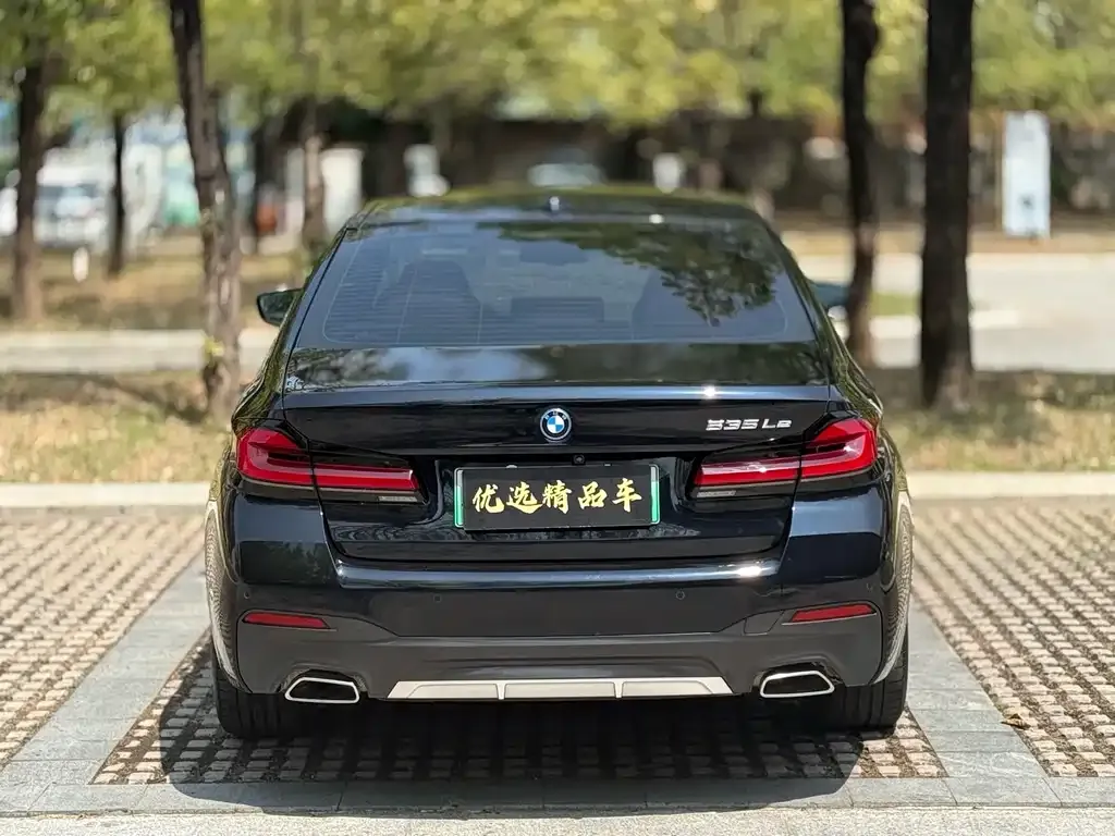 BMW 5 Series New Energy — фото 2