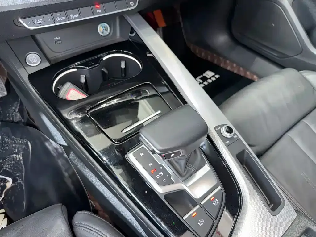 Audi A5 (Import) 2021 из CN, фото 2