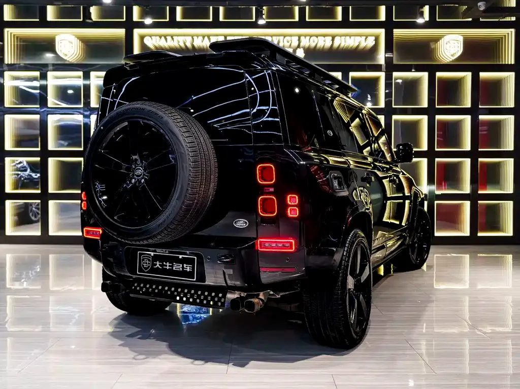 Land Rover Defender — фото 9