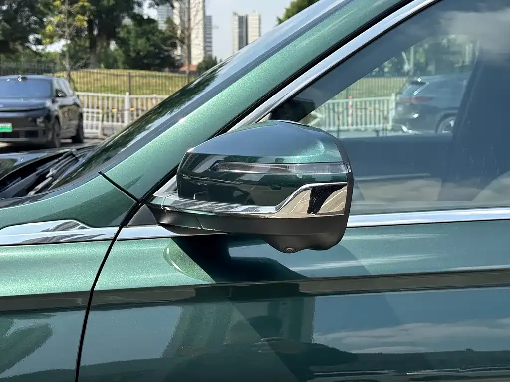 Geely Xingyue L 2024 из CN, фото 2
