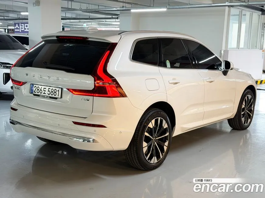 Volvo XC60 — фото 2