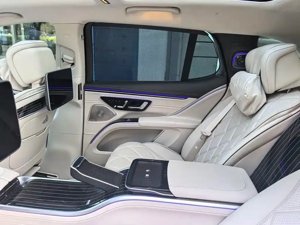 Mercedes-Benz EQS SUV 2025 из CN, фото 10