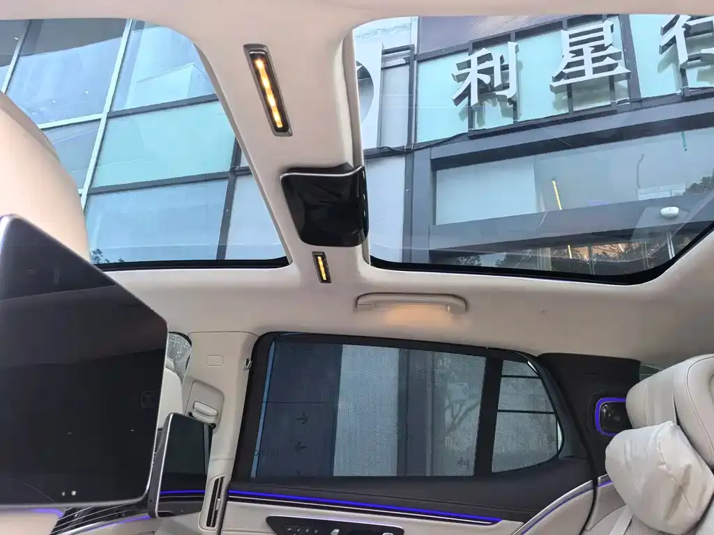 Mercedes-Benz EQS SUV 2025 из CN, фото 9