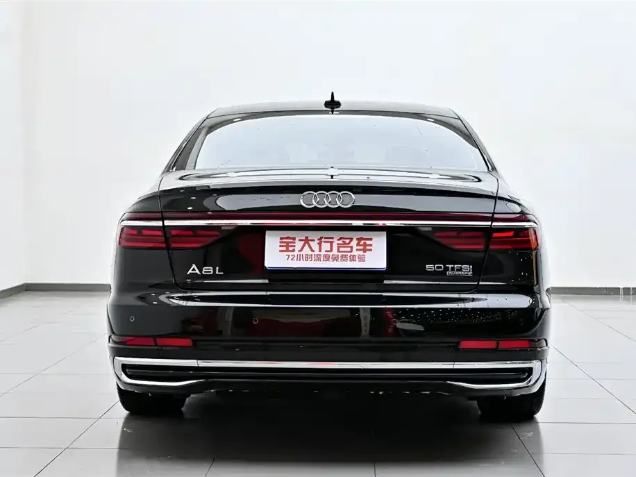 Audi A8 2023 из CN, фото 7