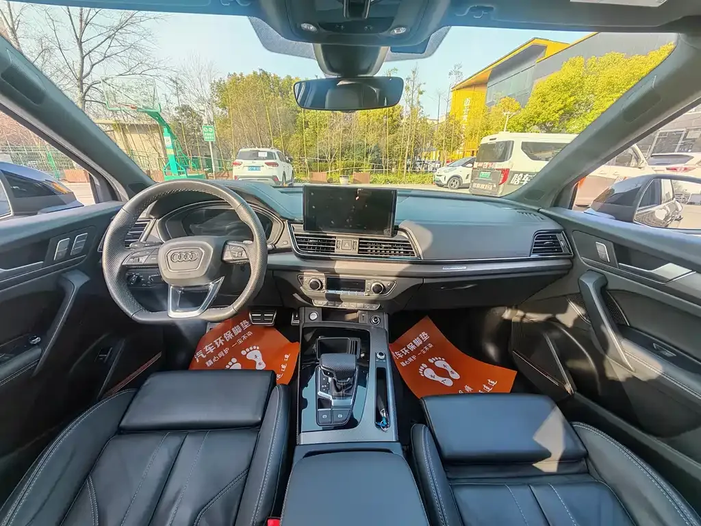 Audi Q5L 2024 из CN, фото 3