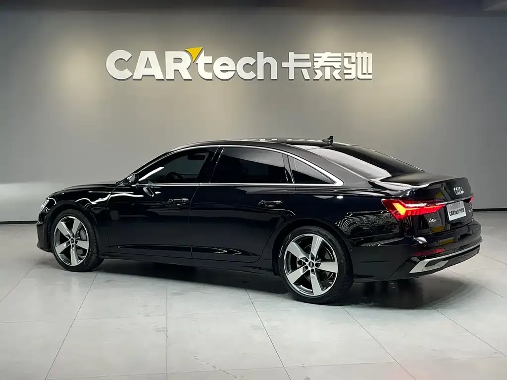 Audi A6L 2023 из CN, фото 7