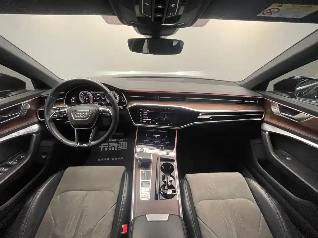 Audi A6L 2023 из CN, фото 9