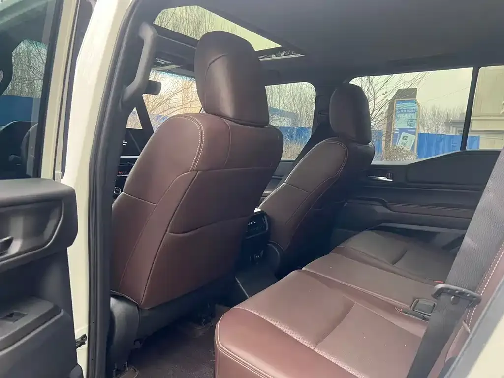 Toyota Prado 2026 из CN, фото 3