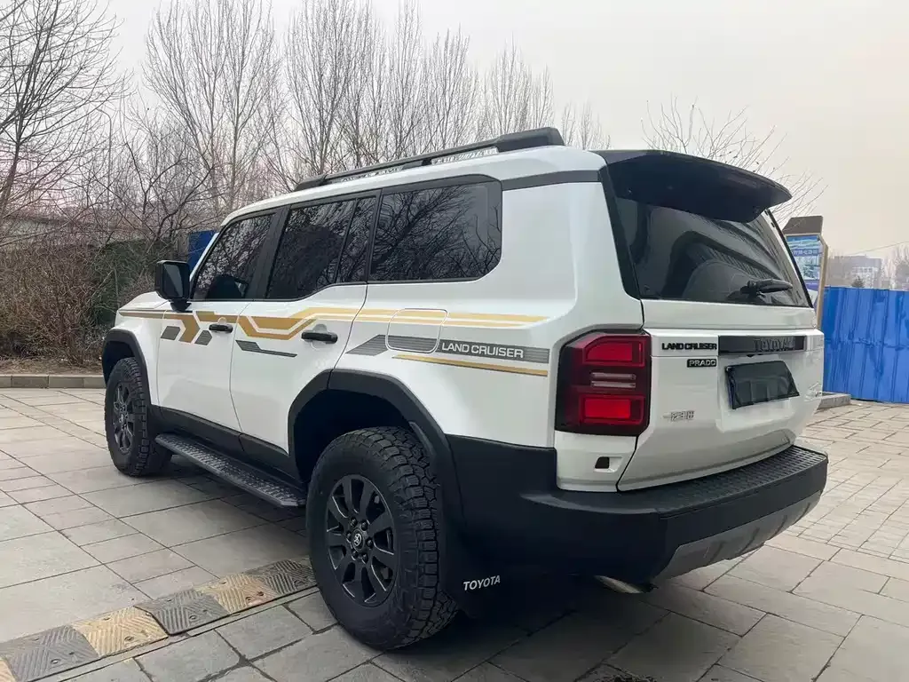 Toyota Prado 2026 из CN, фото 7