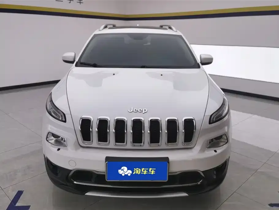 Jeep Cherokee 2021 из CN, фото 4