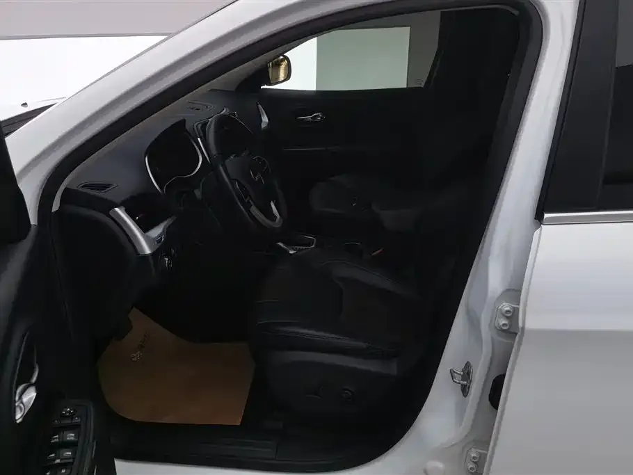 Jeep Cherokee 2021 из CN, фото 9