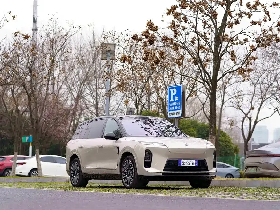 NIO ES8 2025 из CN, фото 9
