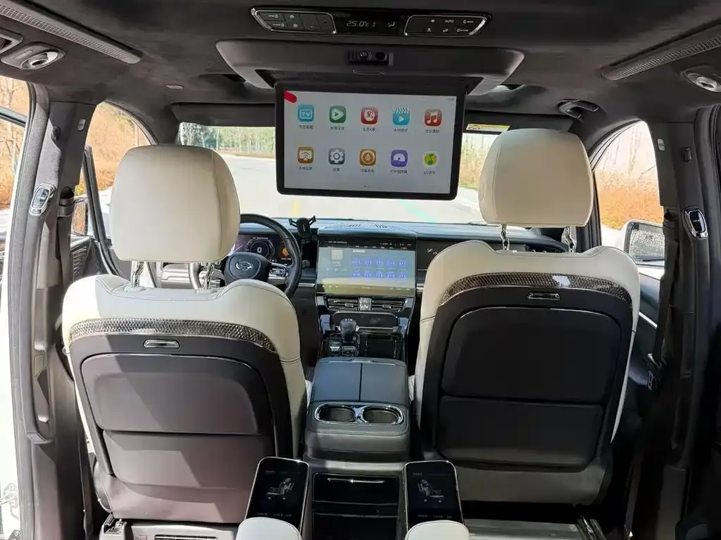 GAC Motor Trumpchi M8 — фото 3