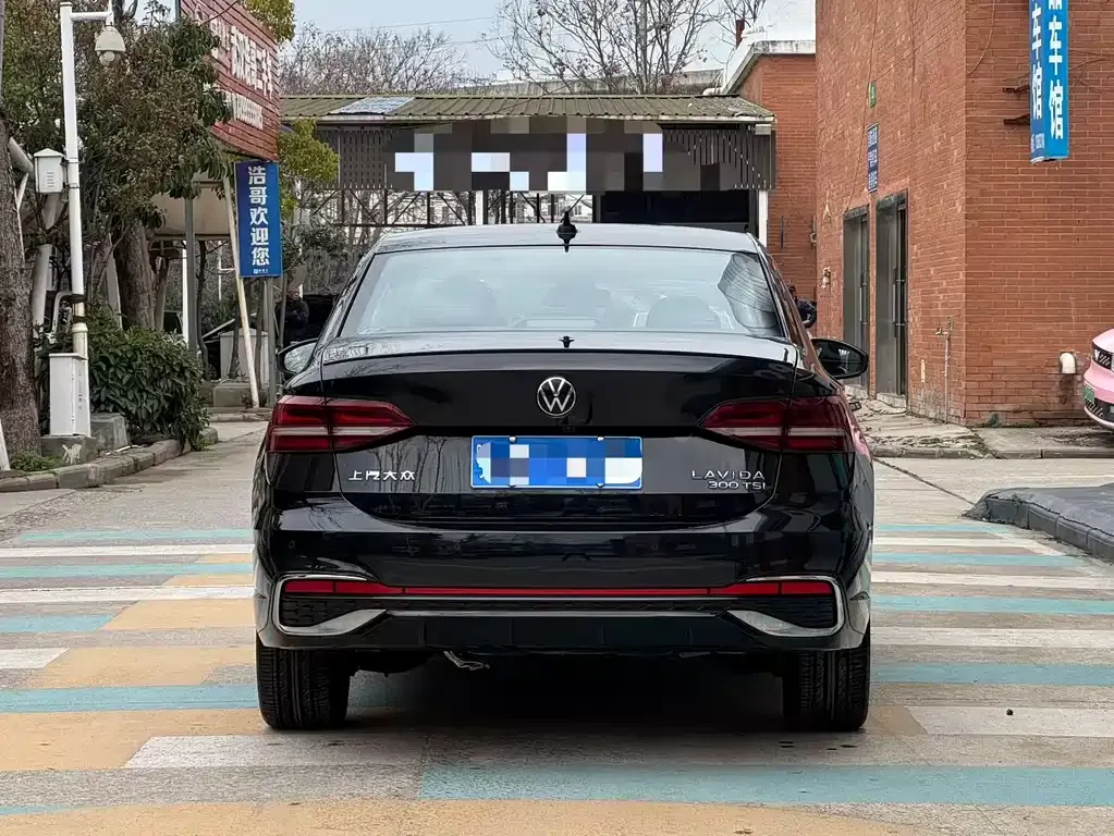Volkswagen Lavida 2023 из CN, фото 9