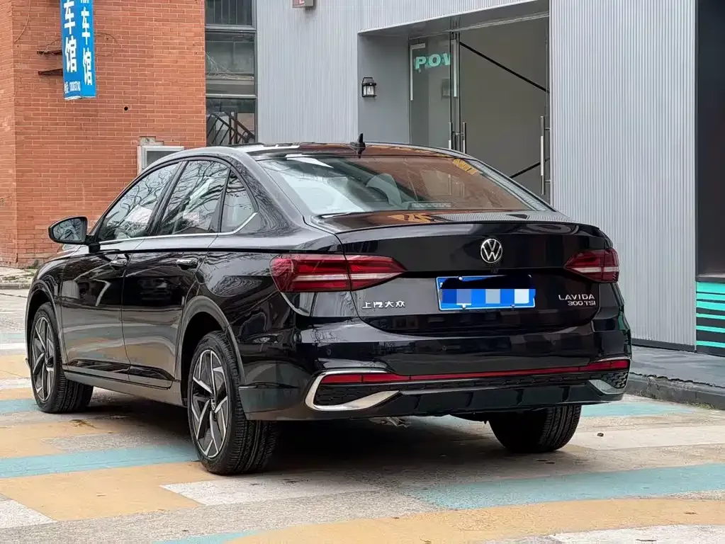 Volkswagen Lavida 2023 из CN, фото 8