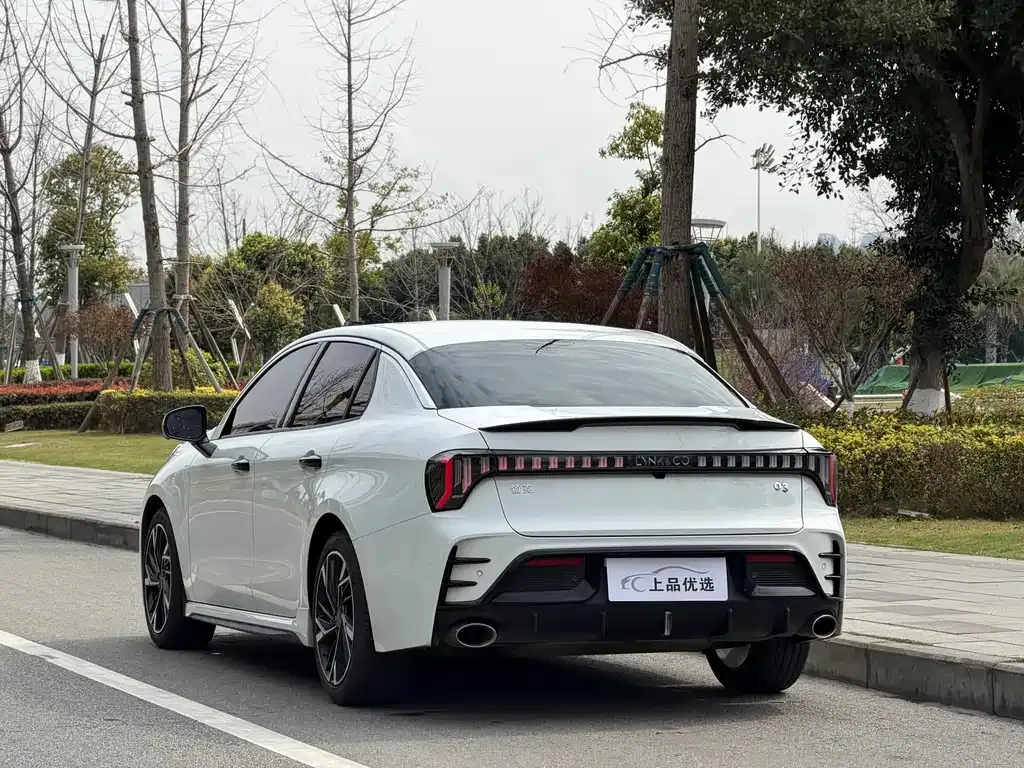 Lynk & Co 03 2023 из CN, фото 8