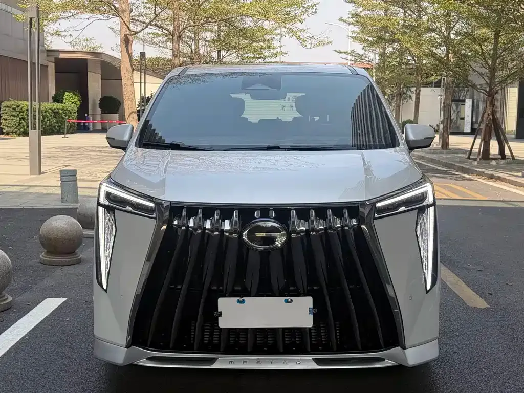 GAC Motor Trumpchi M8 — фото 5
