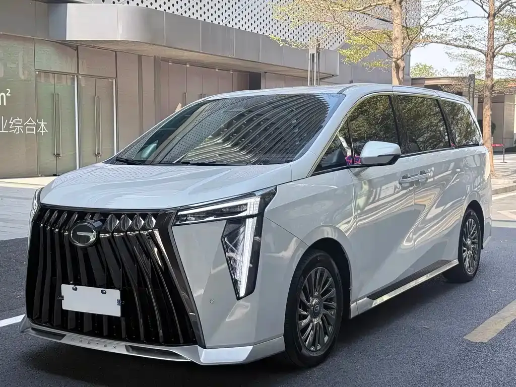 GAC Motor Trumpchi M8 — фото 8