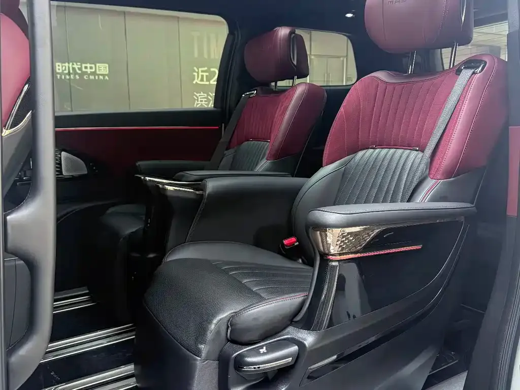 GAC Motor Trumpchi M8 — фото 2