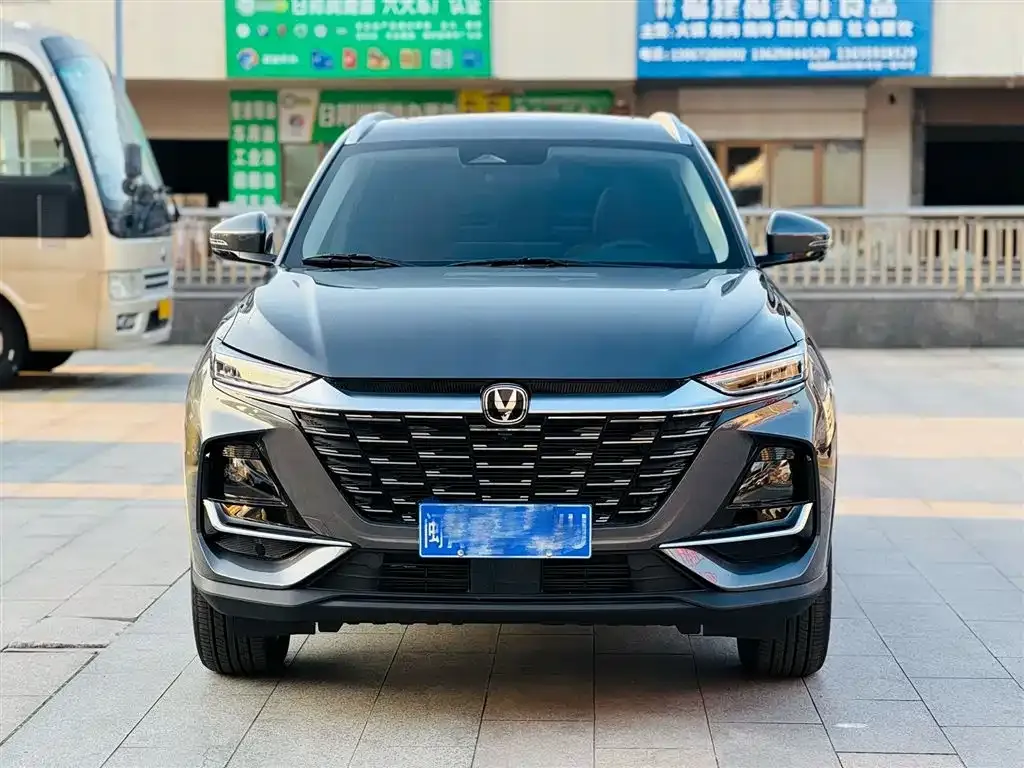 Changan CS75 — фото 5
