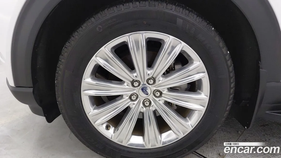 Ford Explorer 2021 из KR, фото 4