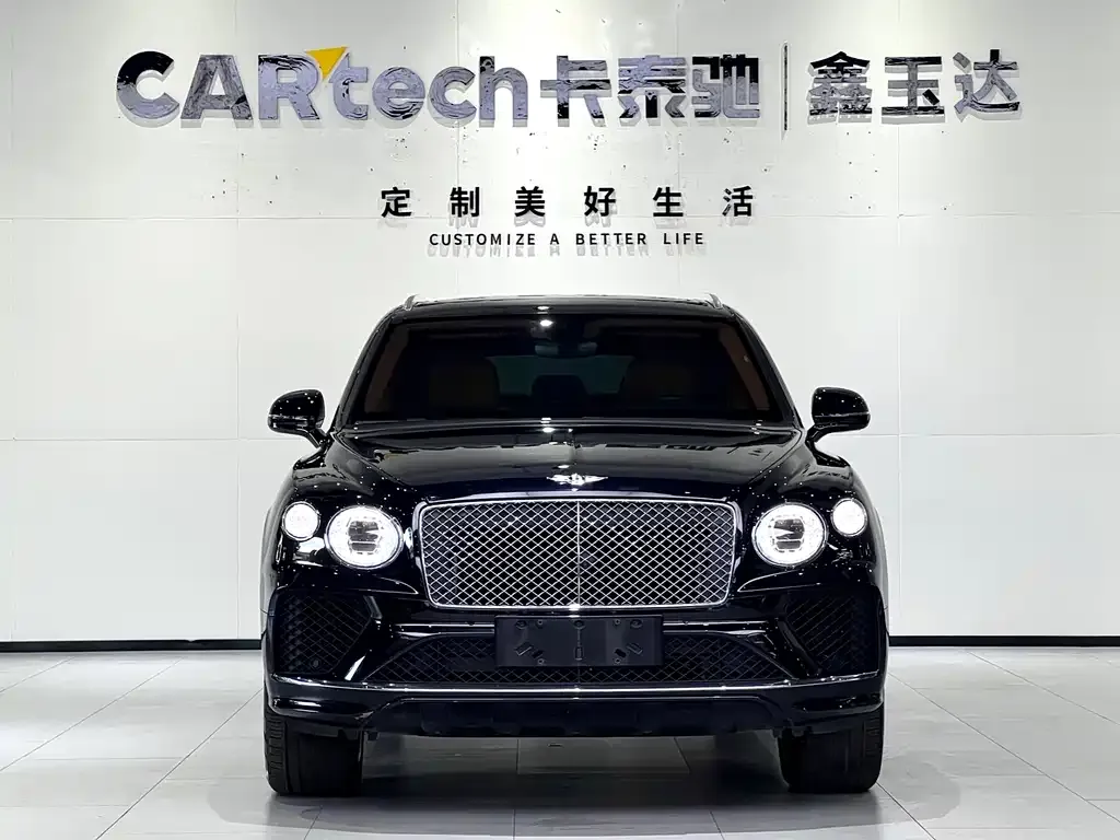 Bentley Bentayga 2021 из CN, фото 4