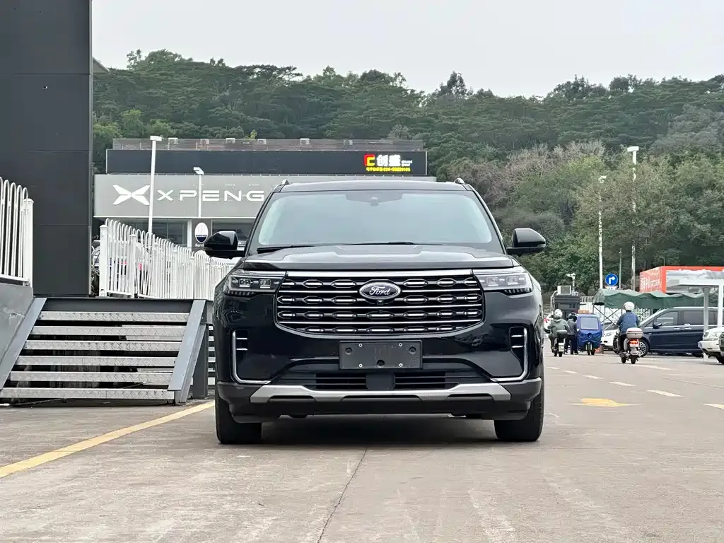 Ford Explorer 2023 из CN, фото 9
