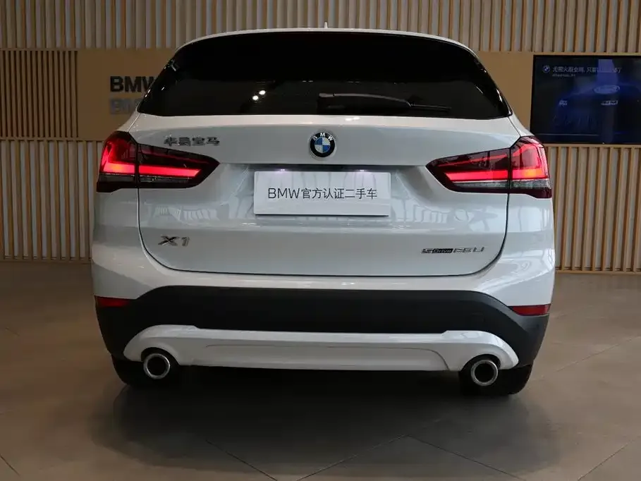 BMW X1 — фото 4