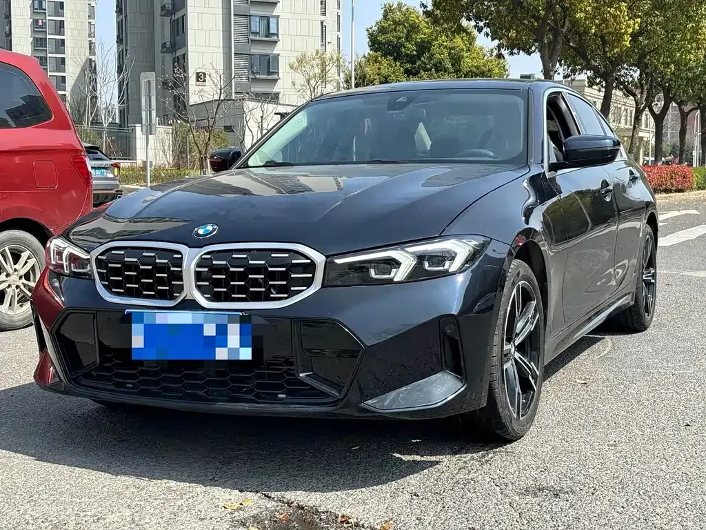 BMW 3 Series 2024 из CN, фото 1