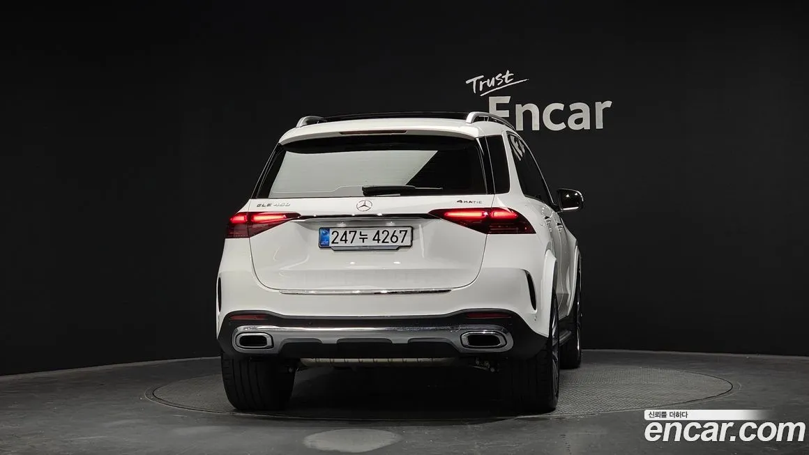 Mercedes-Benz GLE-Class — фото 10