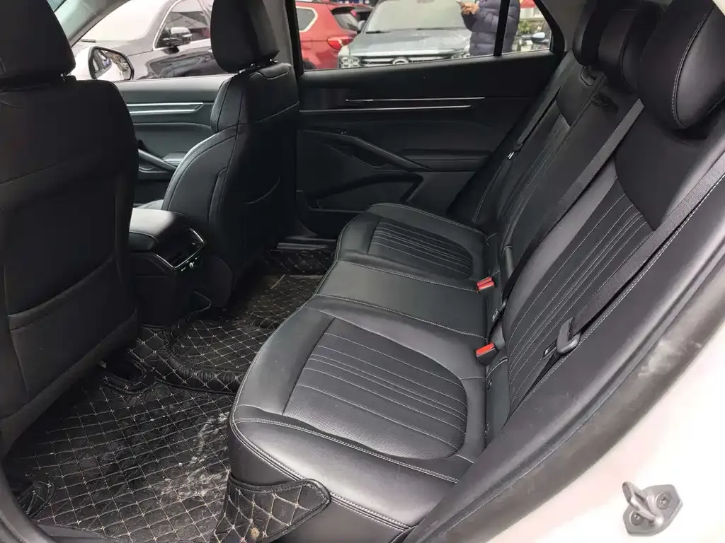 Ford Mondeo 2024 из CN, фото 9