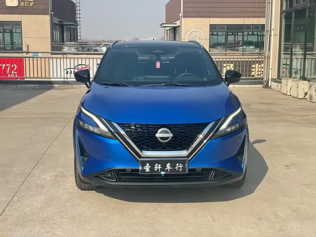 Nissan Qashqai — фото 2
