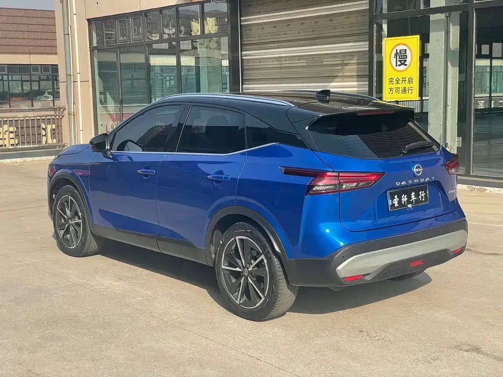 Nissan Qashqai — фото 5