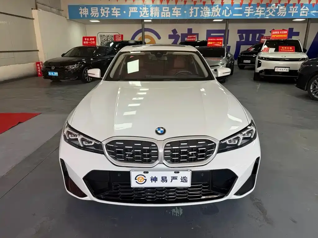 BMW 3 Series 2023 из CN, фото 2