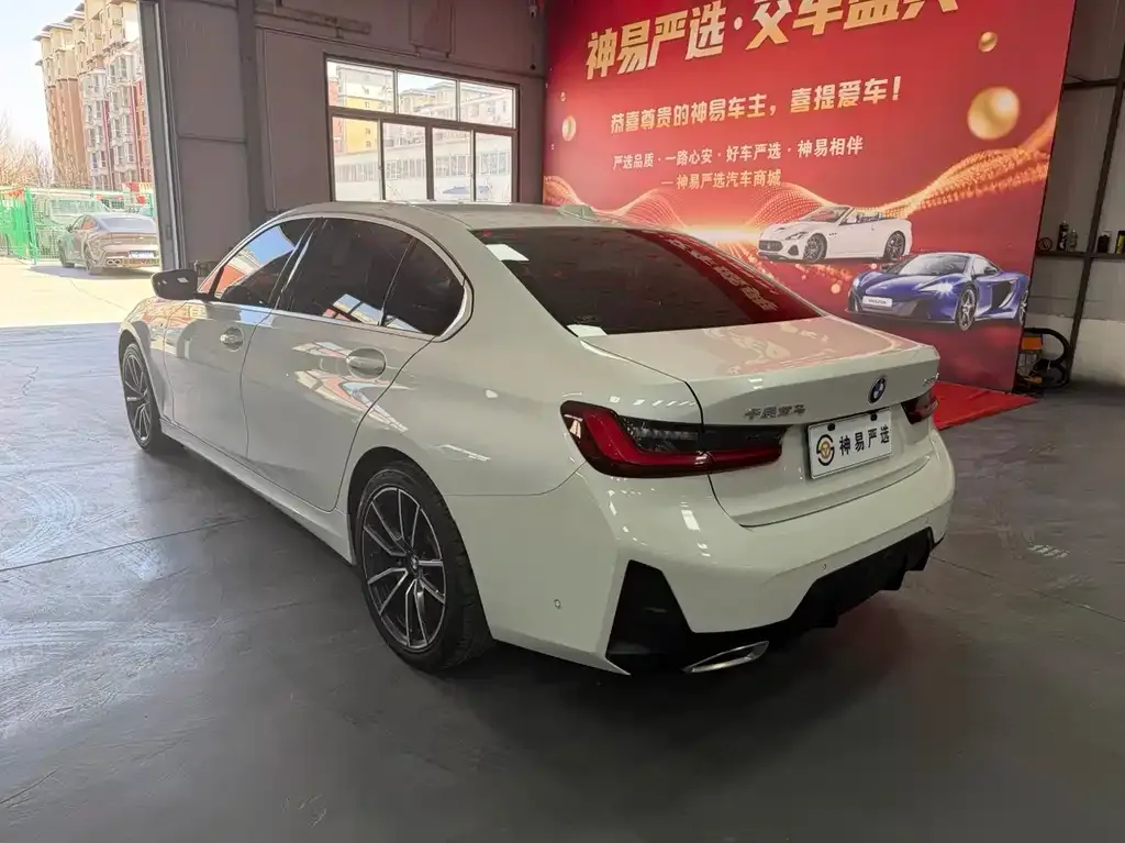 BMW 3 Series 2023 из CN, фото 6