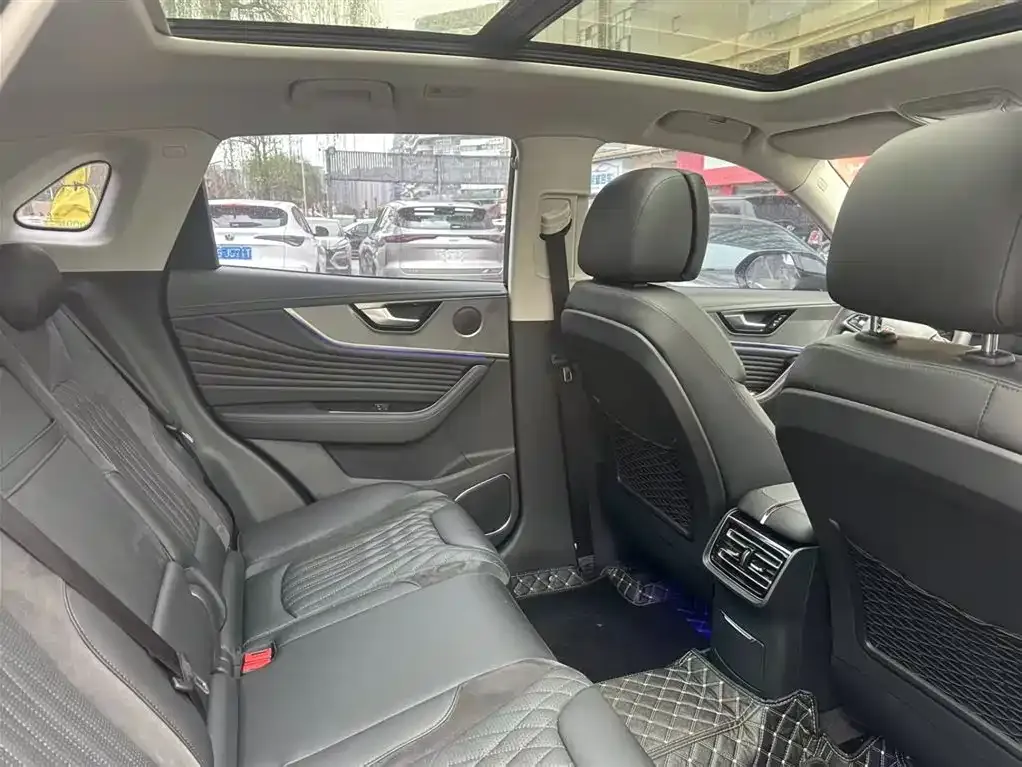 Hongqi H5 2023 из CN, фото 2