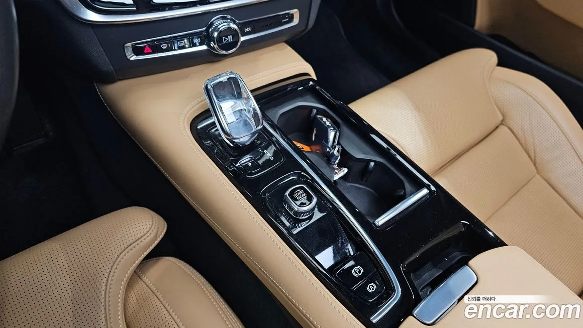 Volvo S90 2022 из KR, фото 8