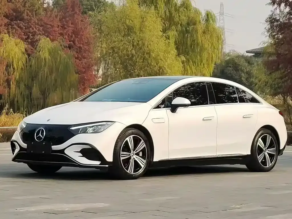 Mercedes-Benz EQE 2023 из CN, фото 1
