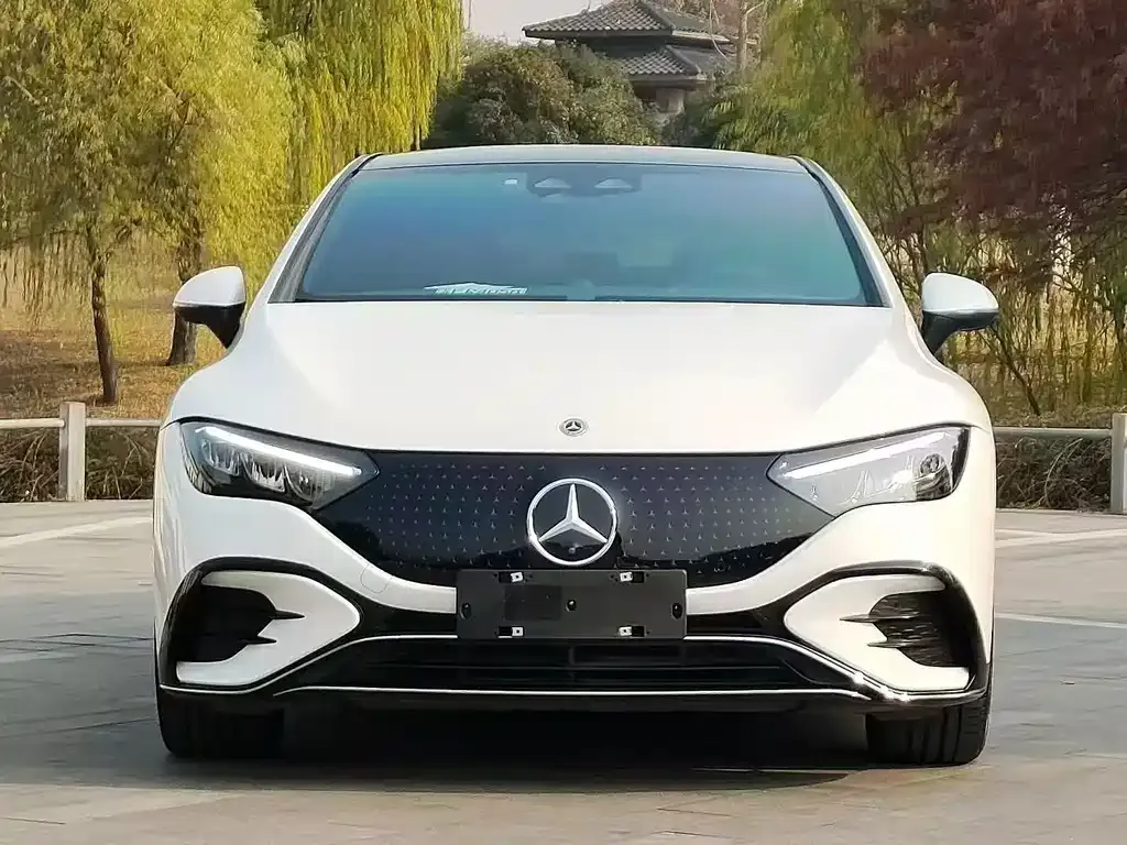 Mercedes-Benz EQE 2023 из CN, фото 5