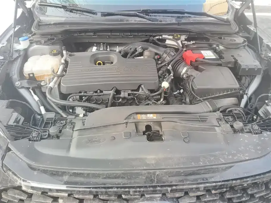 Ford Mondeo 2023 из CN, фото 2