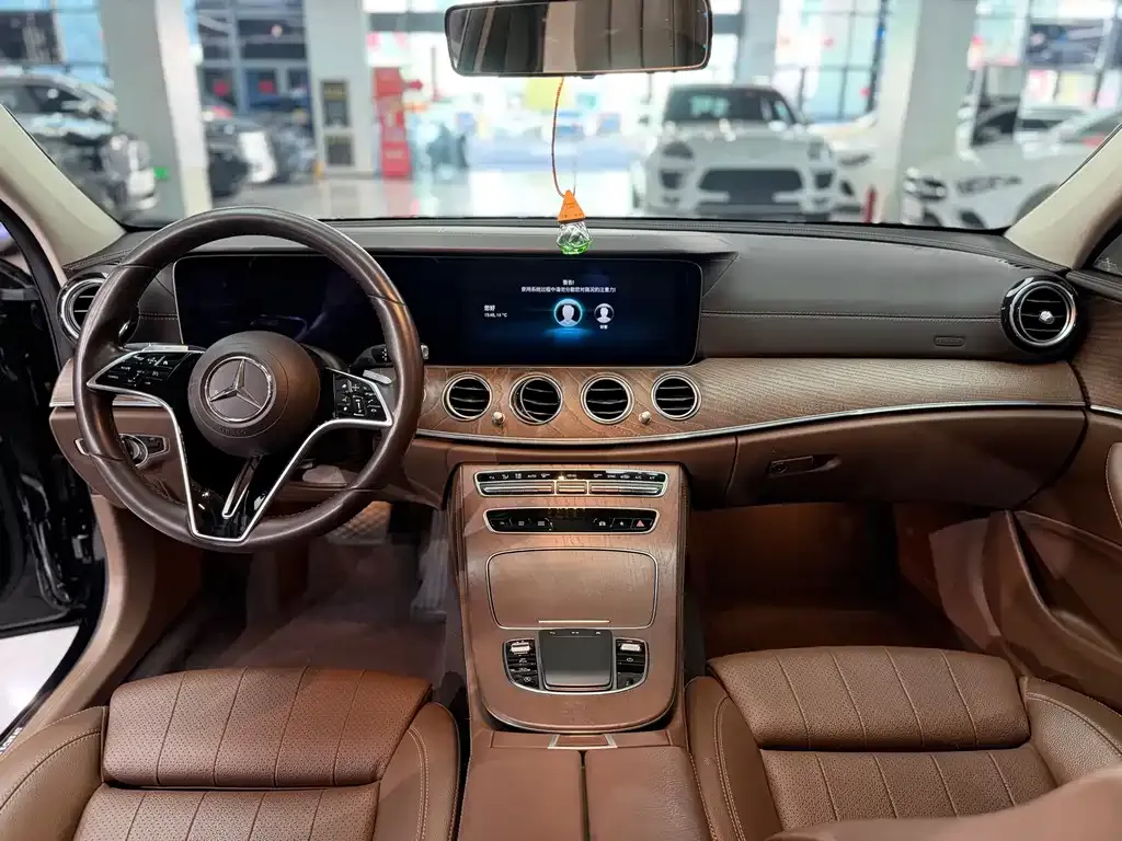 Mercedes-Benz E-Class 2022 из CN, фото 6