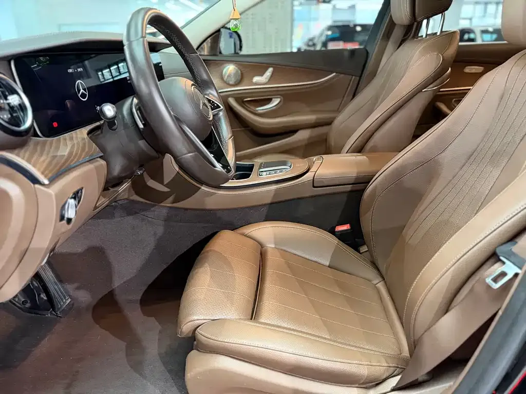 Mercedes-Benz E-Class 2022 из CN, фото 7