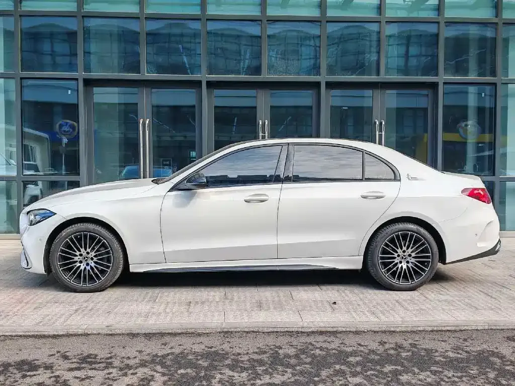 Mercedes-Benz C-Class 2024 из CN, фото 5