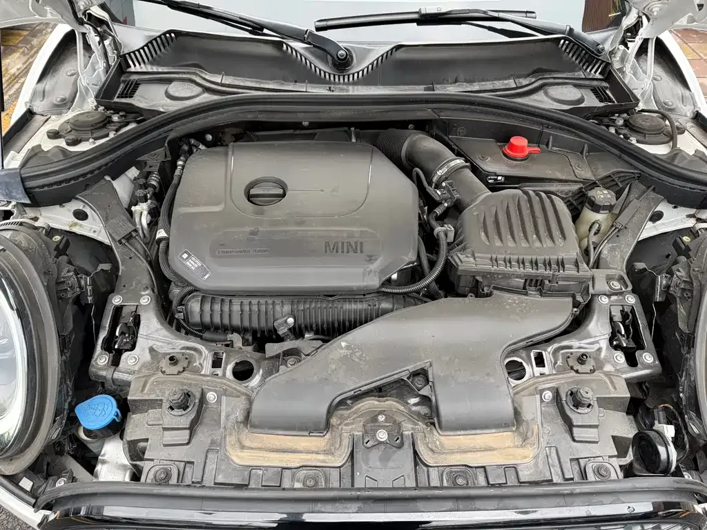 MINI Clubman 2024 из CN, фото 7