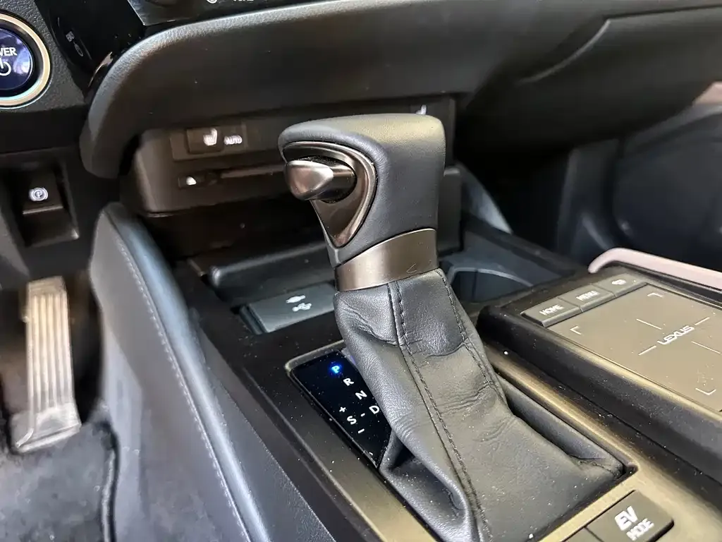 Lexus ES 2022 из CN, фото 6
