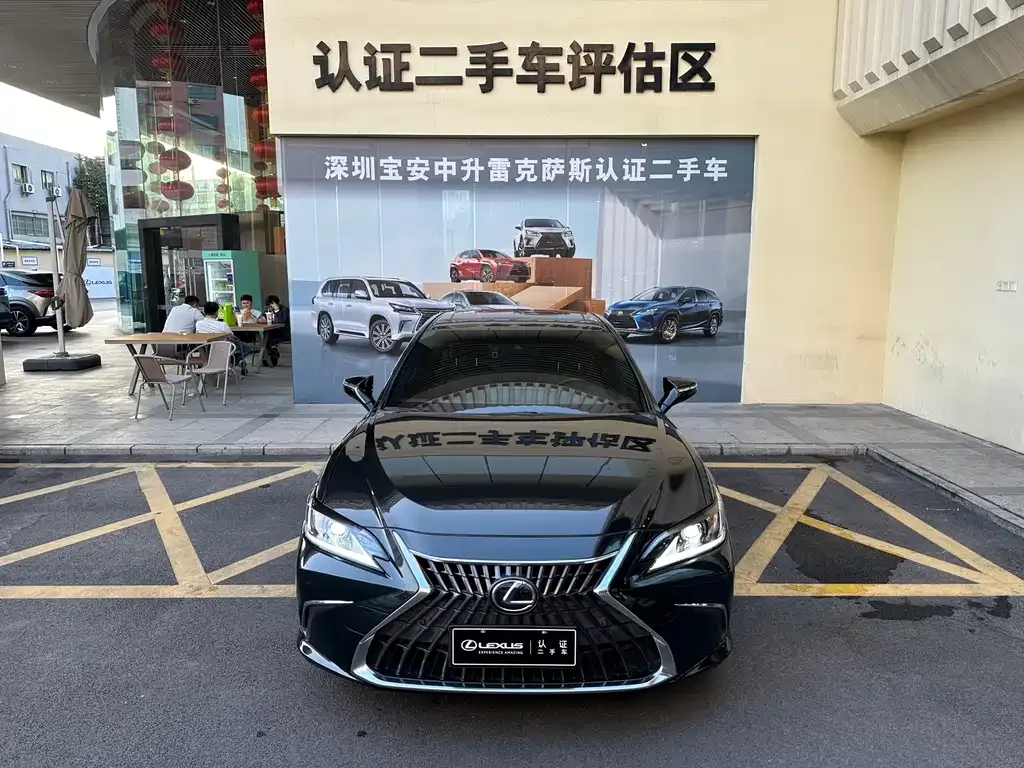 Lexus ES 2022 из CN, фото 9