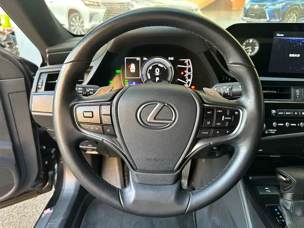 Lexus ES 2022 из CN, фото 8