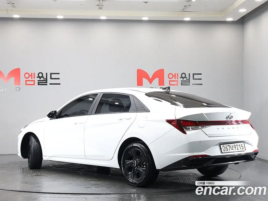 Hyundai AVANTE — фото 5