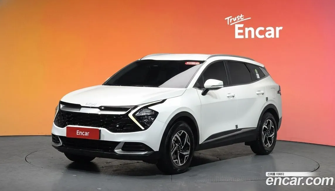 Kia Sportage — фото 1