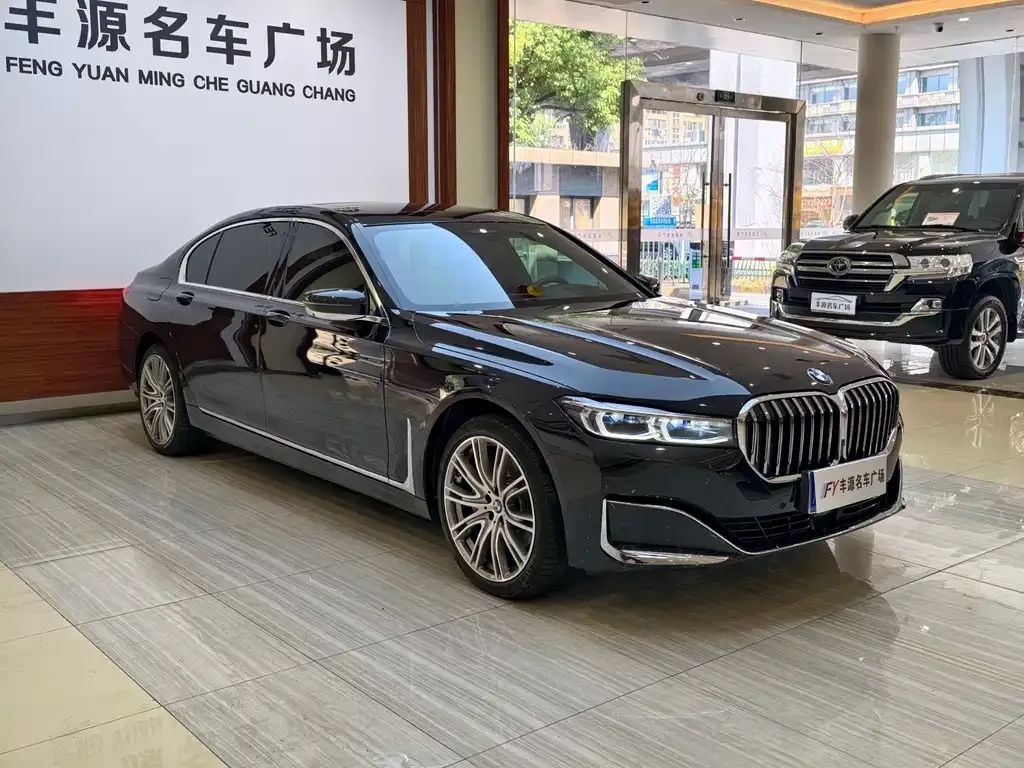 BMW 7 Series 2021 из CN, фото 5